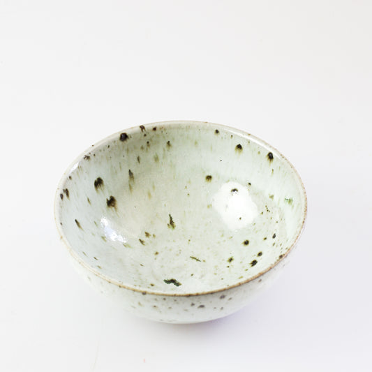 Ash reduction bowl