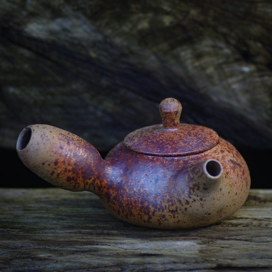 small lefthanded sidehandle teapot