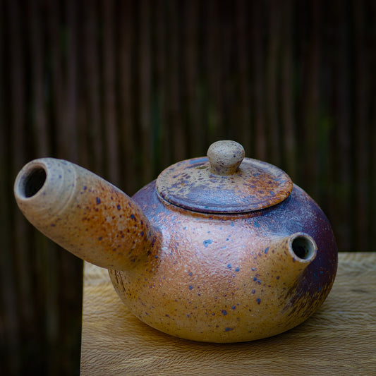Small sidehandle teapot